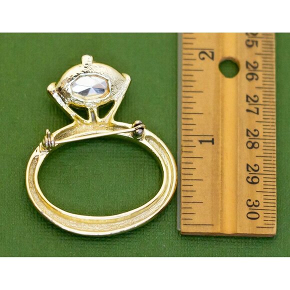 Vintage Light Gold Tone Ring Brooch K29 - Picture 2 of 2